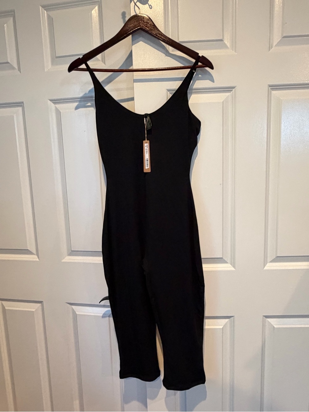 SKIMS Black Sleeveless Cropped Jumpsuit